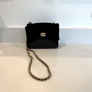 ❌❌❌❌SOLD❌❌❌❌❌❌ Authentic Coach cross body bag